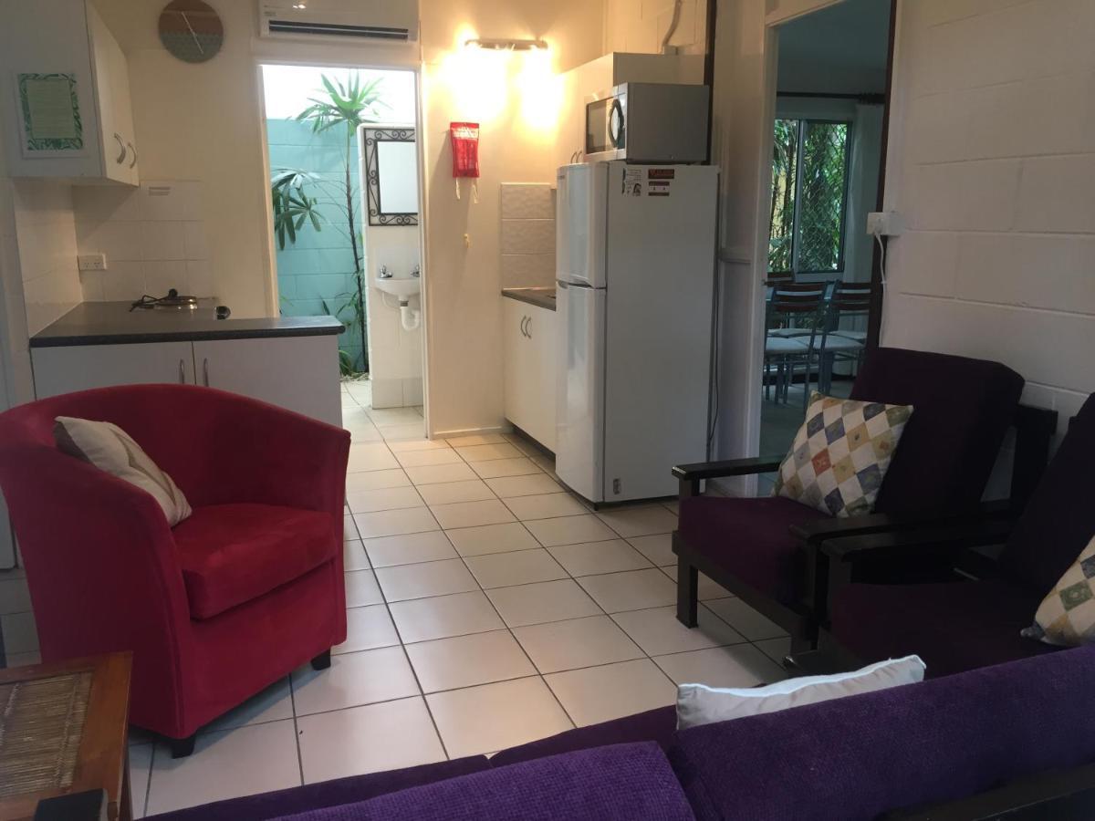 Shambhala Retreat Magnetic Island Cottages Nelly Bay エクステリア 写真