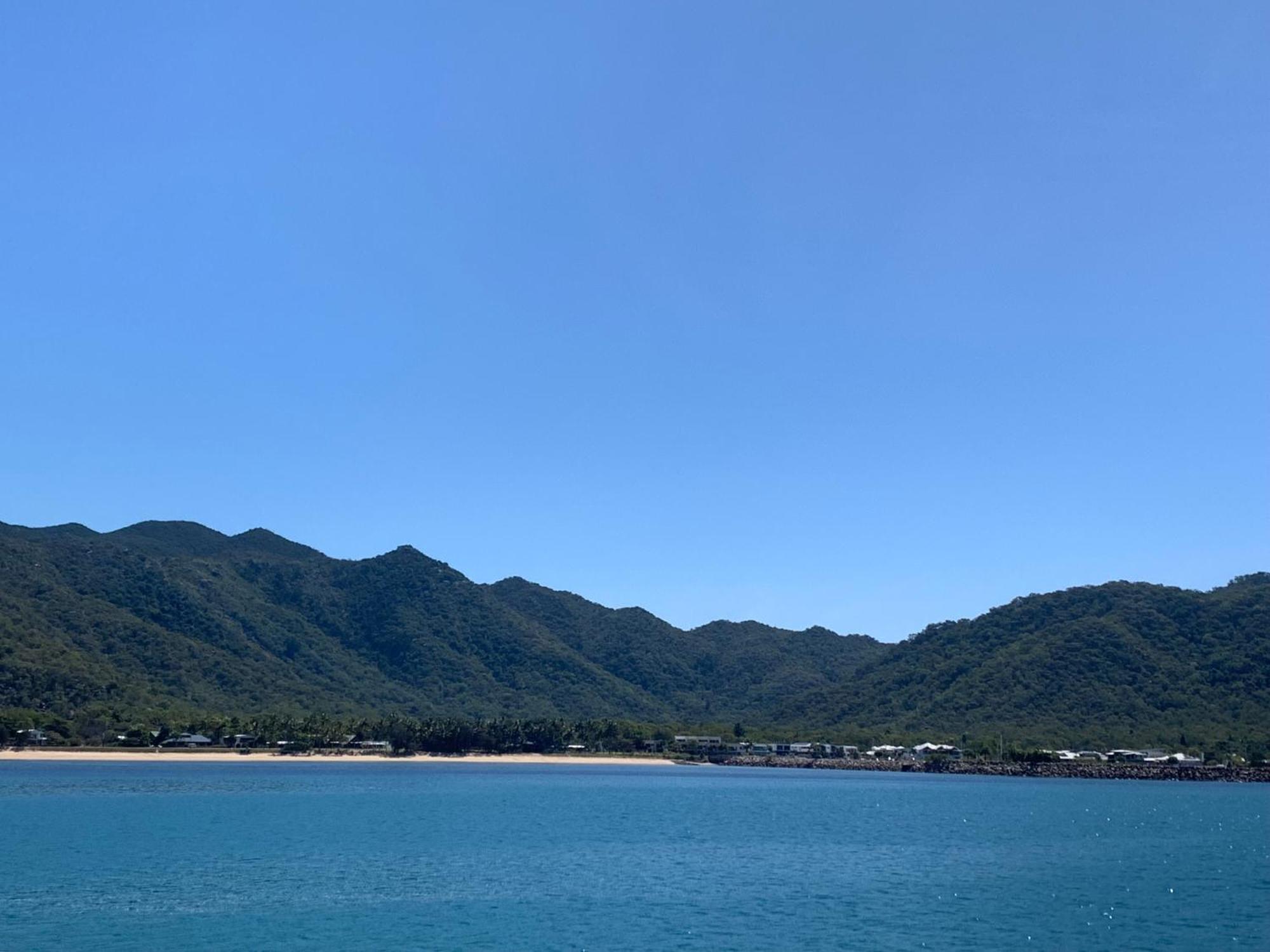 Shambhala Retreat Magnetic Island Cottages Nelly Bay エクステリア 写真
