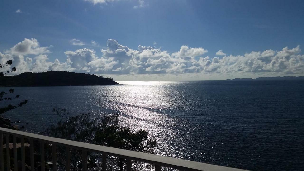 Shambhala Retreat Magnetic Island Cottages Nelly Bay エクステリア 写真