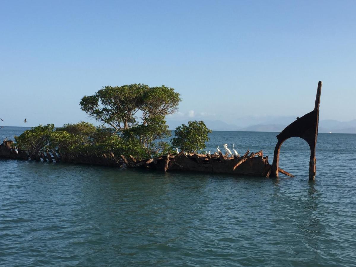Shambhala Retreat Magnetic Island Cottages Nelly Bay エクステリア 写真